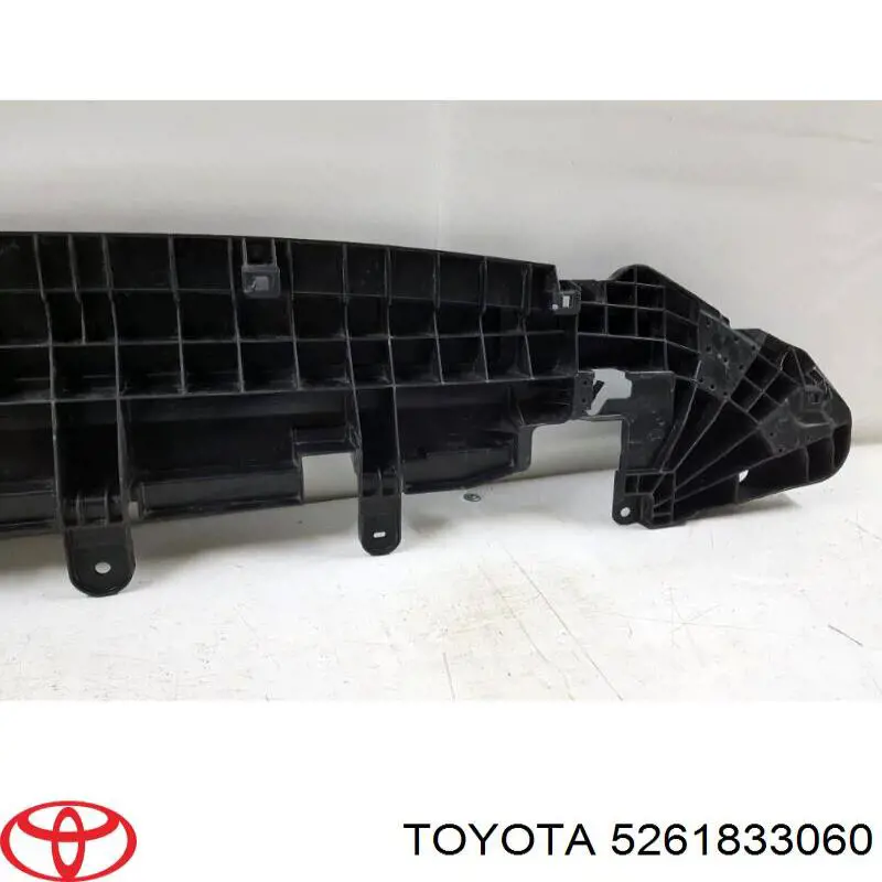 Кенгурятник Toyota 5261833060 ціна, від 53.49 USD