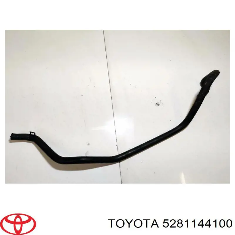 Повітроприймач Toyota Avensis Verso