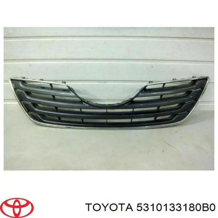 Облицювання радіатора Toyota 5310133180B0 ціна, від 173.46 USD