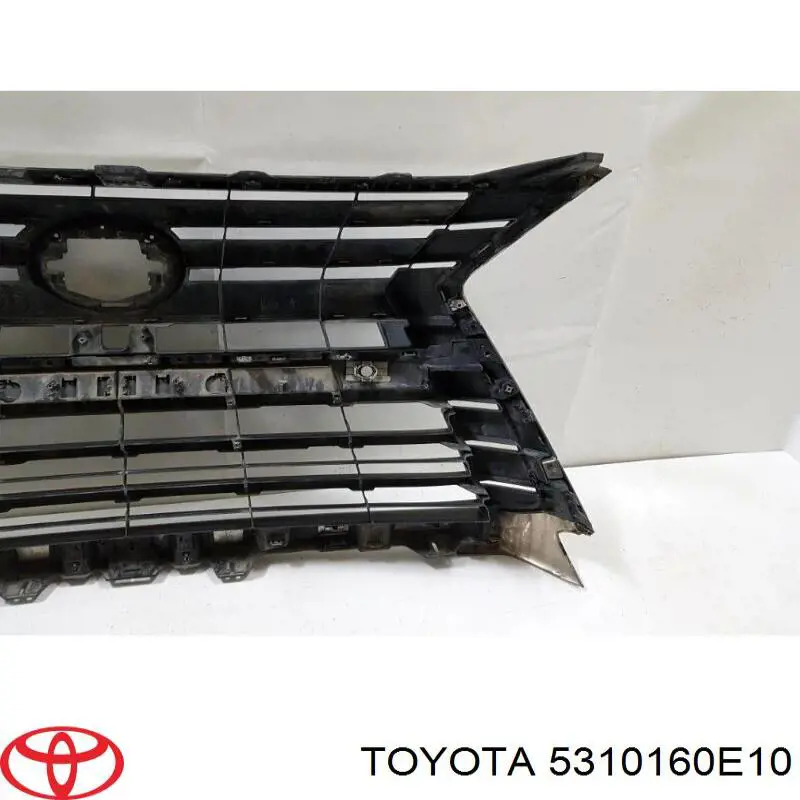 Купити 5310160E10 Toyota Захисна решітка радіатора