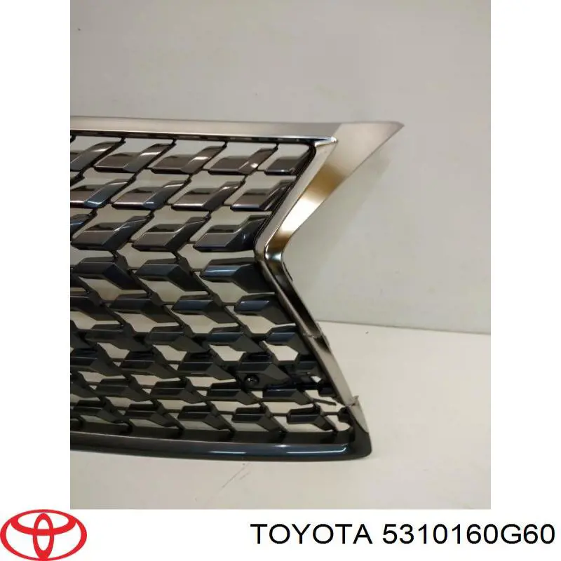 Решітка радіатора 5310160G60 Toyota