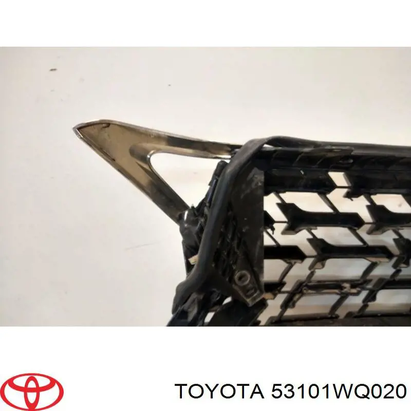 53101WQ020 Toyota Решітка радіатора