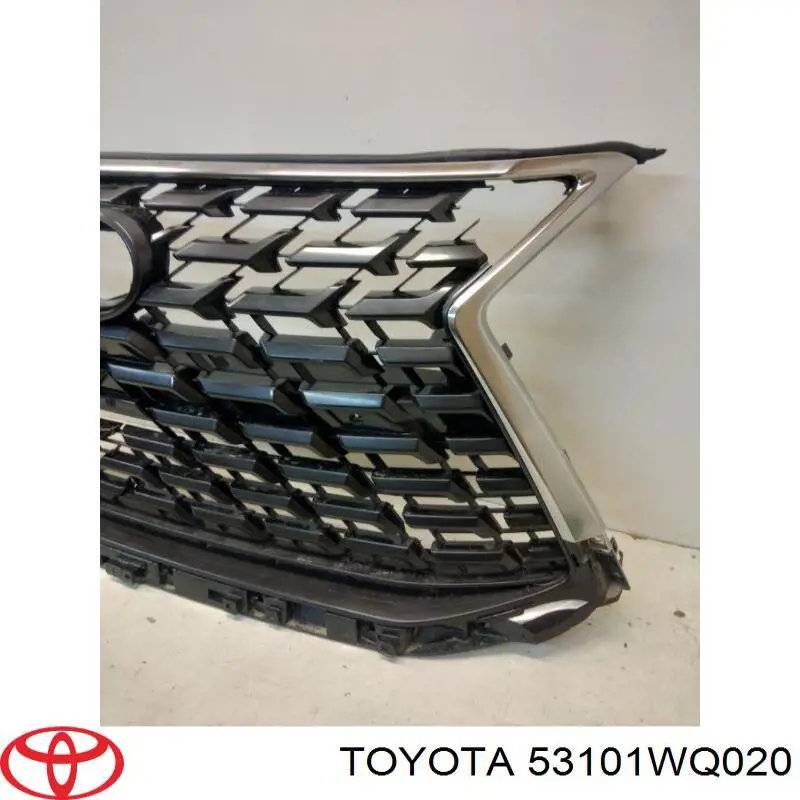 Решітка радіатора 53101WQ020 Toyota