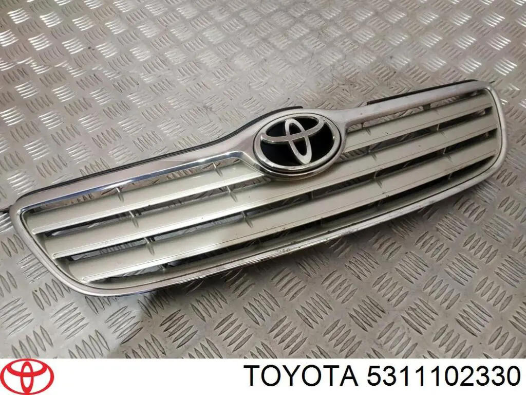 5311102330 Toyota Решітка радіатора