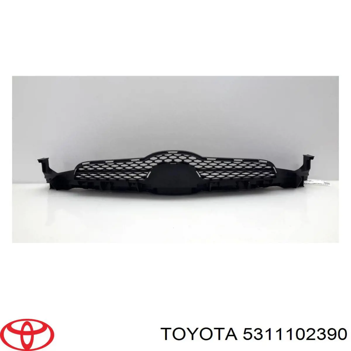 Решетка радиатора наружн. часть 04/10-10/12 1шт на Toyota Auris UKP 