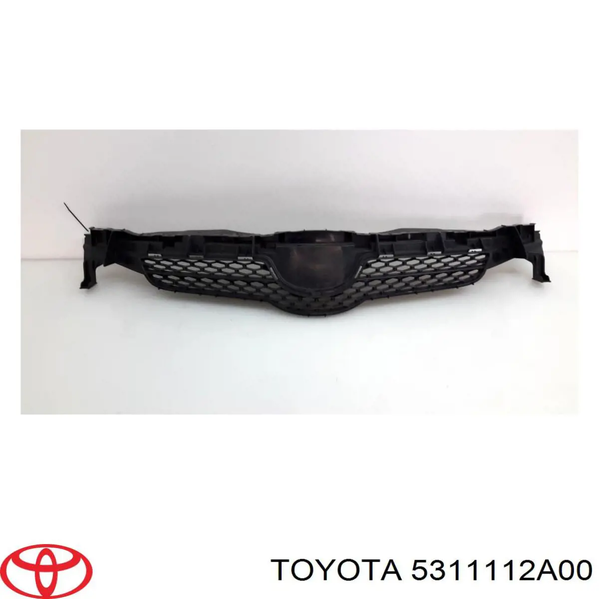 5311112A00 Toyota Решітка радіатора