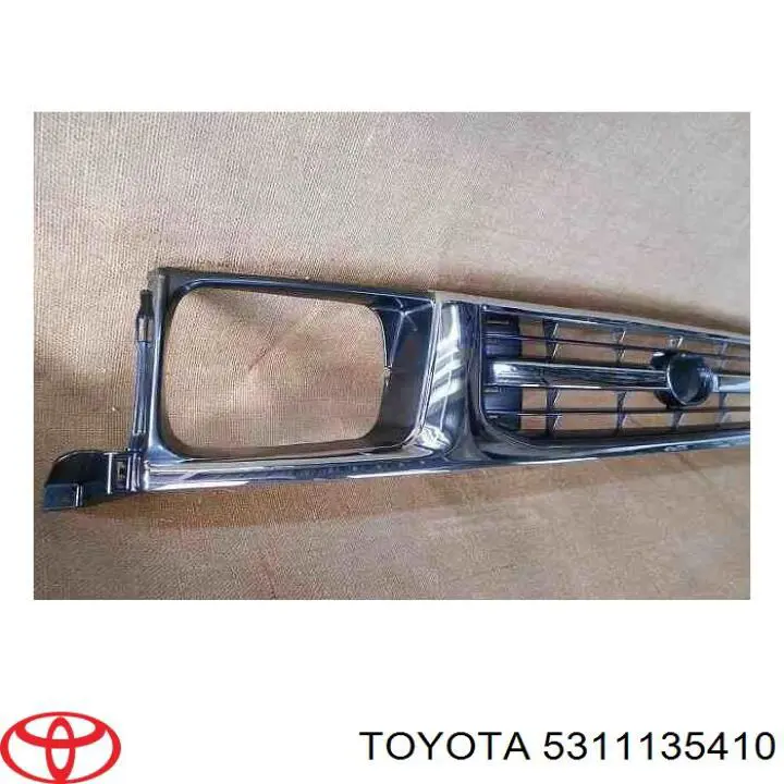 Купити 5311135410 Toyota Захисна решітка радіатора