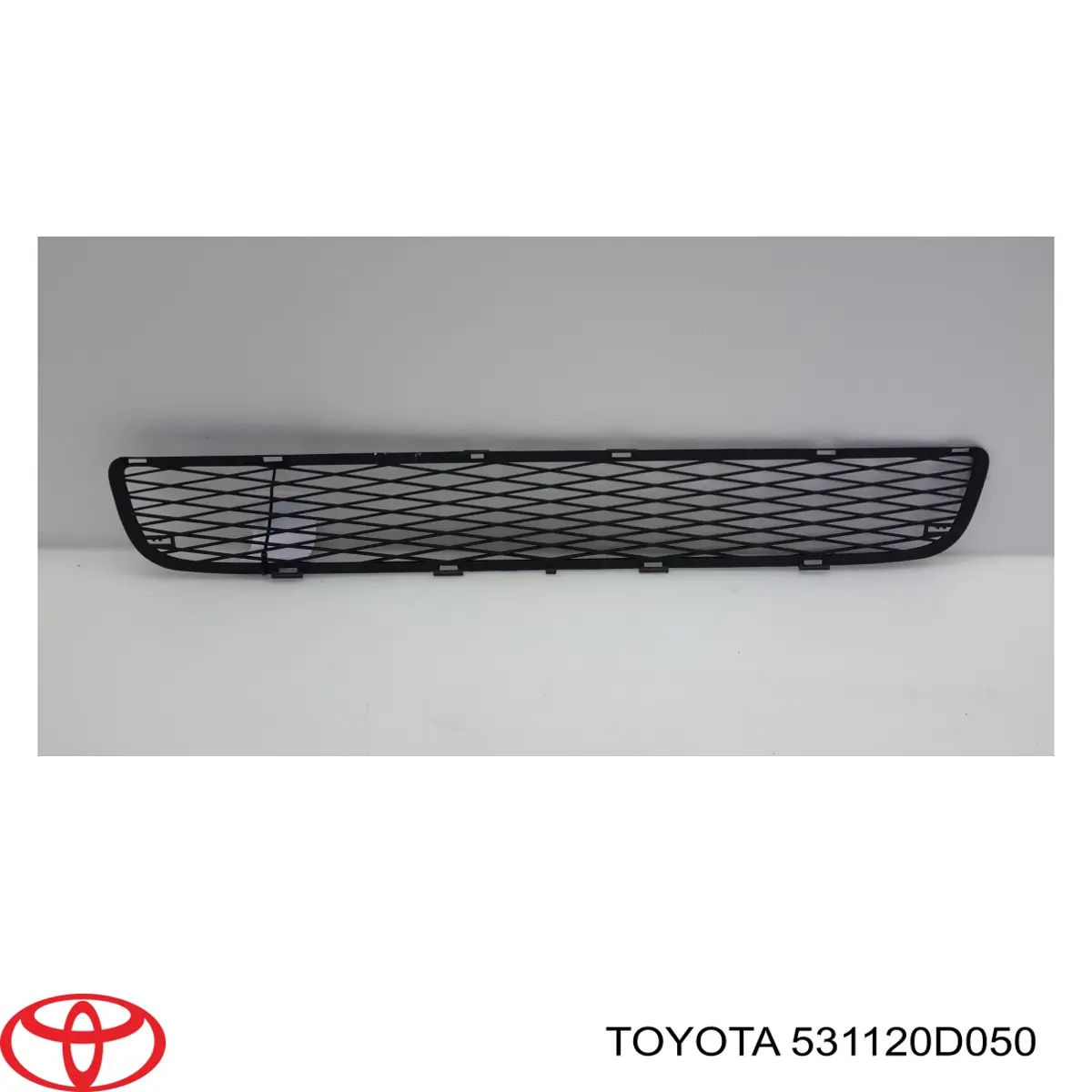 Решітка переднього бампера, центральна Toyota 531120D050 ціна, від 11.20 USD