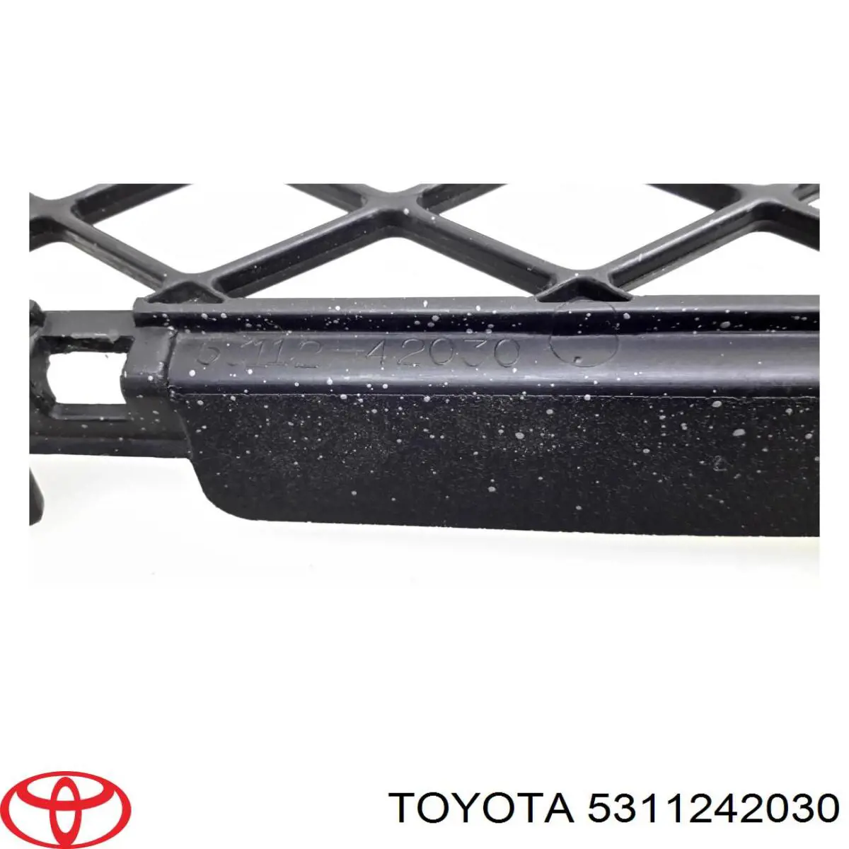 Решітка переднього бампера Toyota 5311242030 ціна, від 25.40 USD