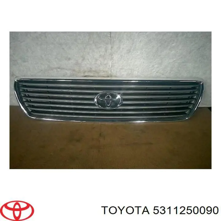 5311250090 Toyota Решітка радіатора