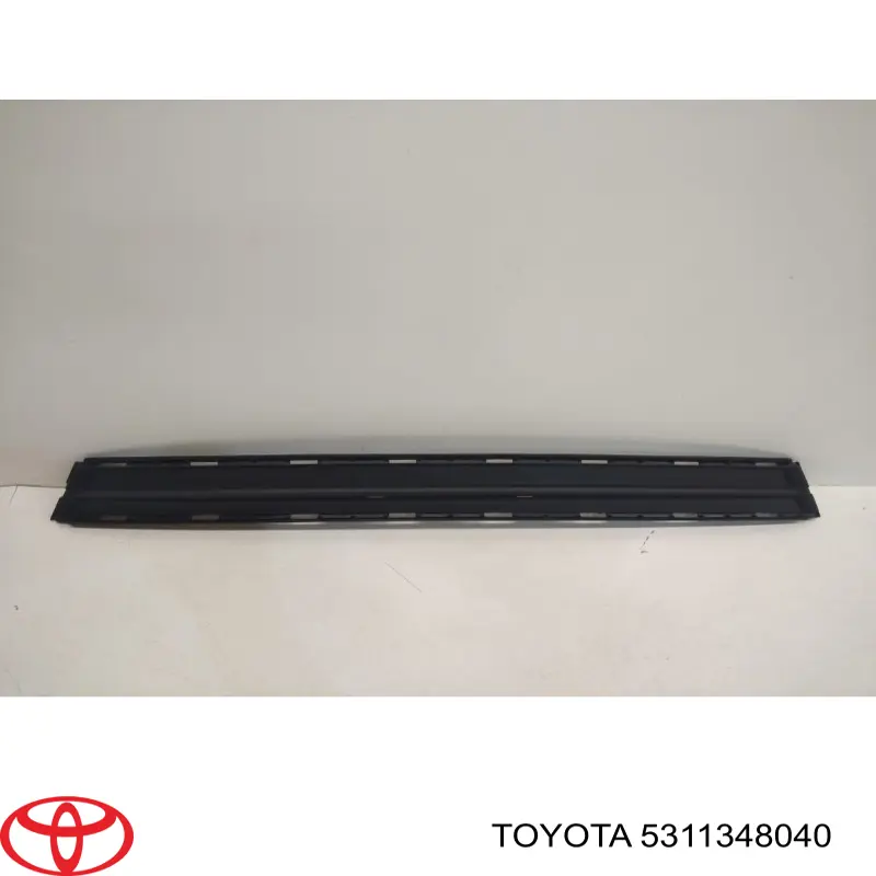 Решітка переднього бампера, центральна Signeda PTY07530GA ціна, від 21.89 USD