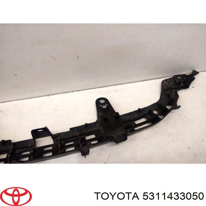 Накладка верхня передньої панелі/супорту радіатора Toyota 5311433050 ціна, від 62.26 USD