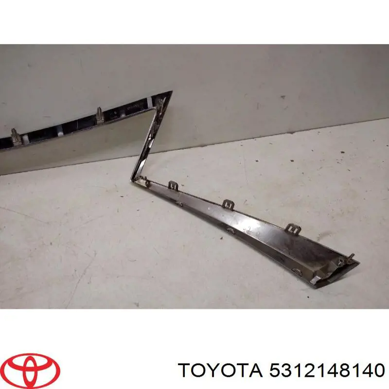 Молдинг решітки радіатора Toyota 5312148140 ціна, від 175.27 USD
