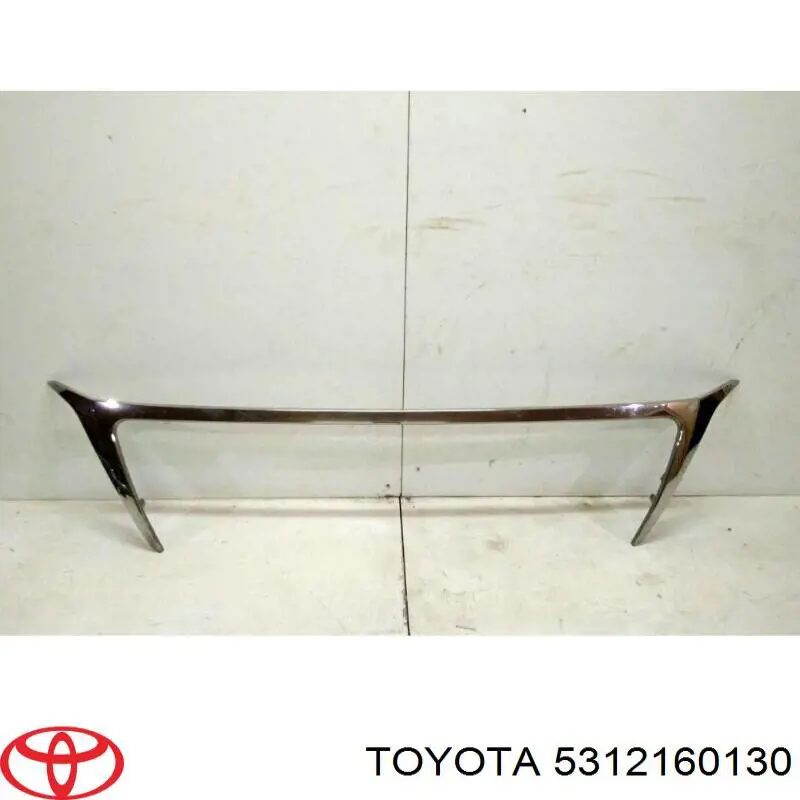 Молдинг решітки радіатора 5312160130 Toyota