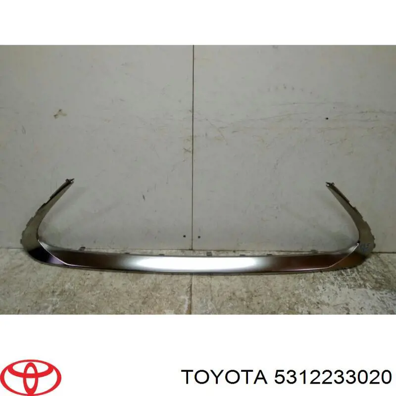 5312233020 Toyota Рамка решітки переднього бампера