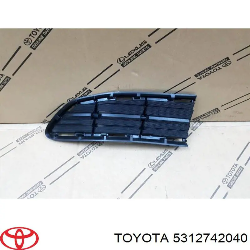 Решітка переднього бампера, права Toyota 5312742040 ціна, від 10.72 USD