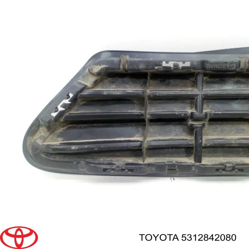 Решітка переднього бампера, ліва Toyota 5312842080 ціна, від 29.14 USD