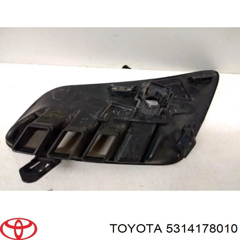 Решітка переднього бампера, права Toyota 5314178010 ціна, від 32.72 USD