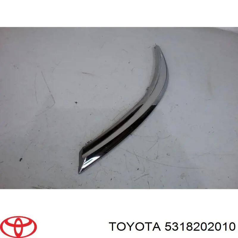 5318202010 Toyota Молдинг фари, лівої