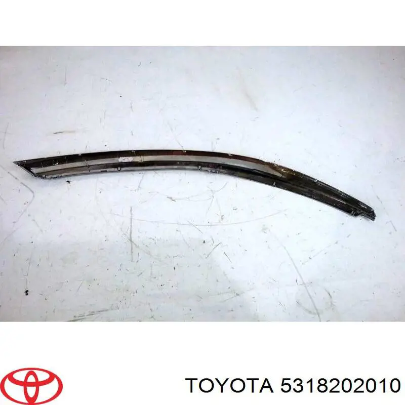 Накладка фари, правої Toyota 5318202010 ціна, від 68.98 USD