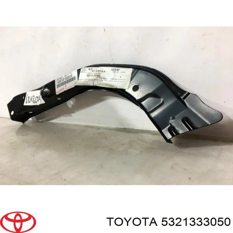 5321333050 Toyota Супорт радіатора верхній/монтажна панель кріплення фар