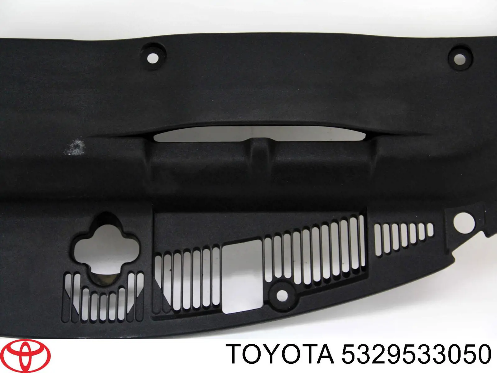 Накладка верхня передньої панелі/супорту радіатора Toyota 5329533050 ціна, від 44.34 USD