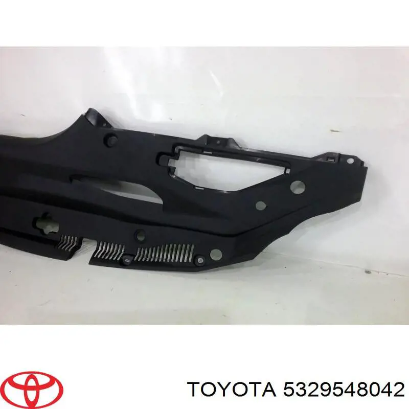 Накладка верхня передньої панелі/супорту радіатора Toyota 5329548041 ціна, від 117.75 USD