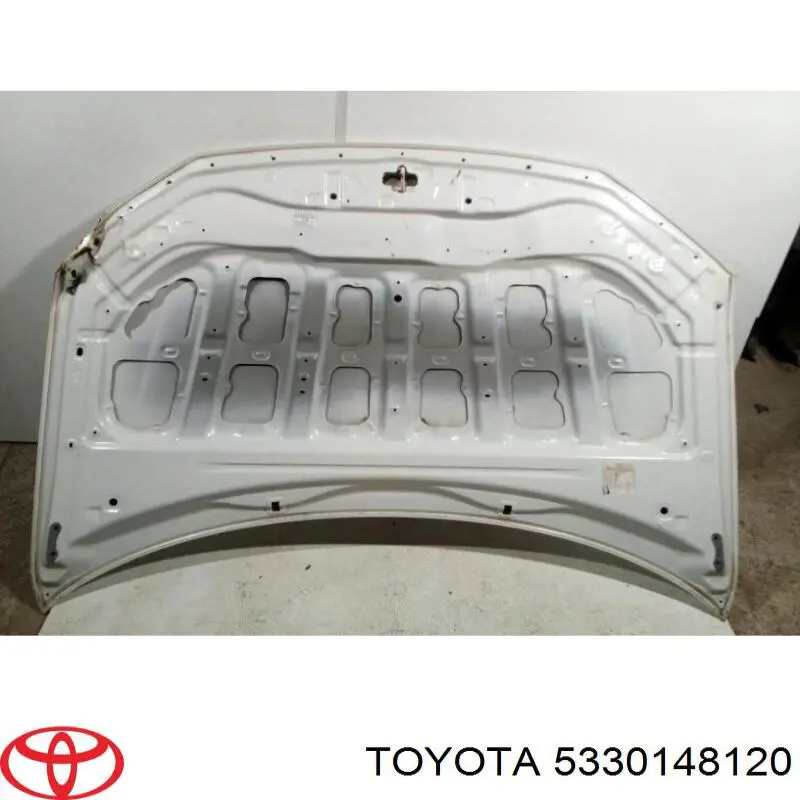 Капот на Toyota Highlander SR5 