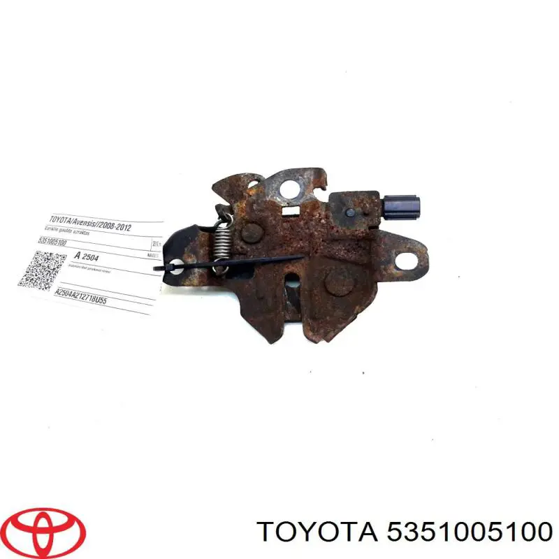  Замок капота Toyota Avensis 3