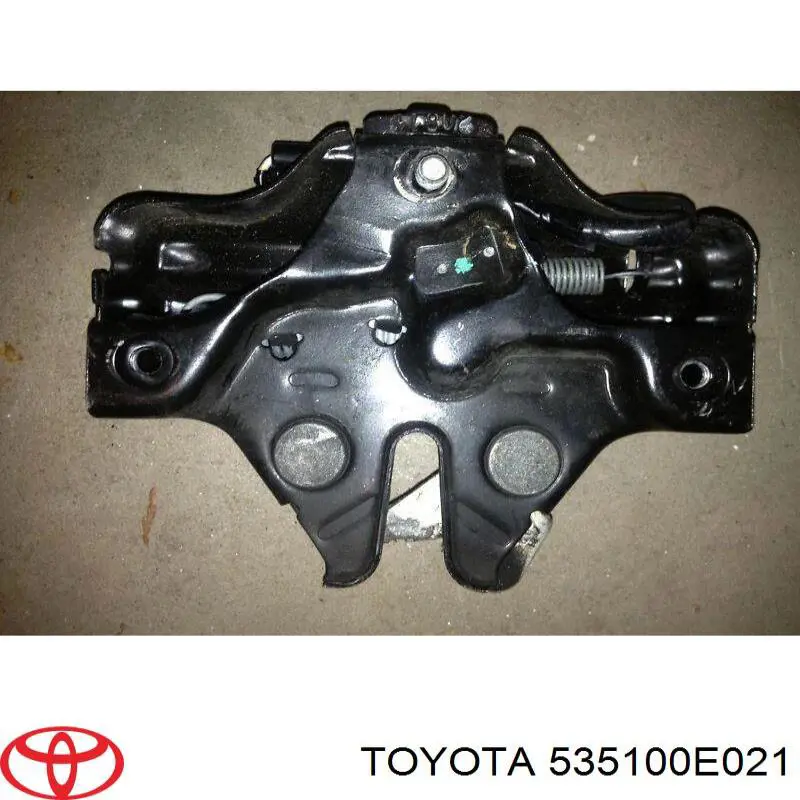 Замок капота Toyota 535100E021 ціна, від 25.87 USD