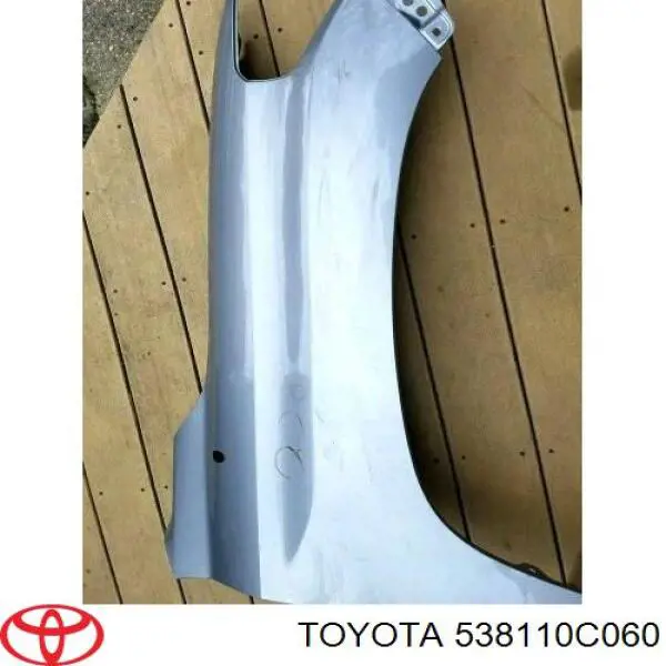 Крило переднє праве Toyota 538110C060 ціна, від 516.72 USD