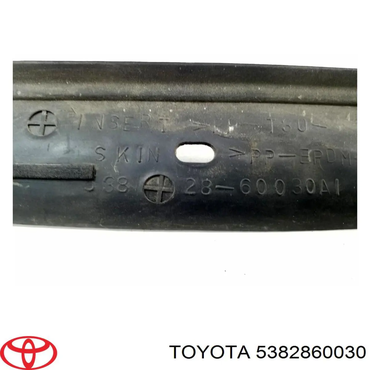 Накладка переднього лівого крила Toyota 5382860030 ціна, від 12.65 USD