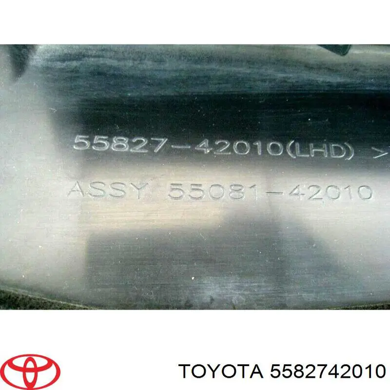 5582742010 Toyota 