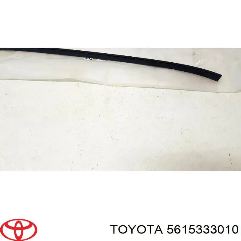 Купити 5615333010 Toyota Нижній молдинг лобового скла