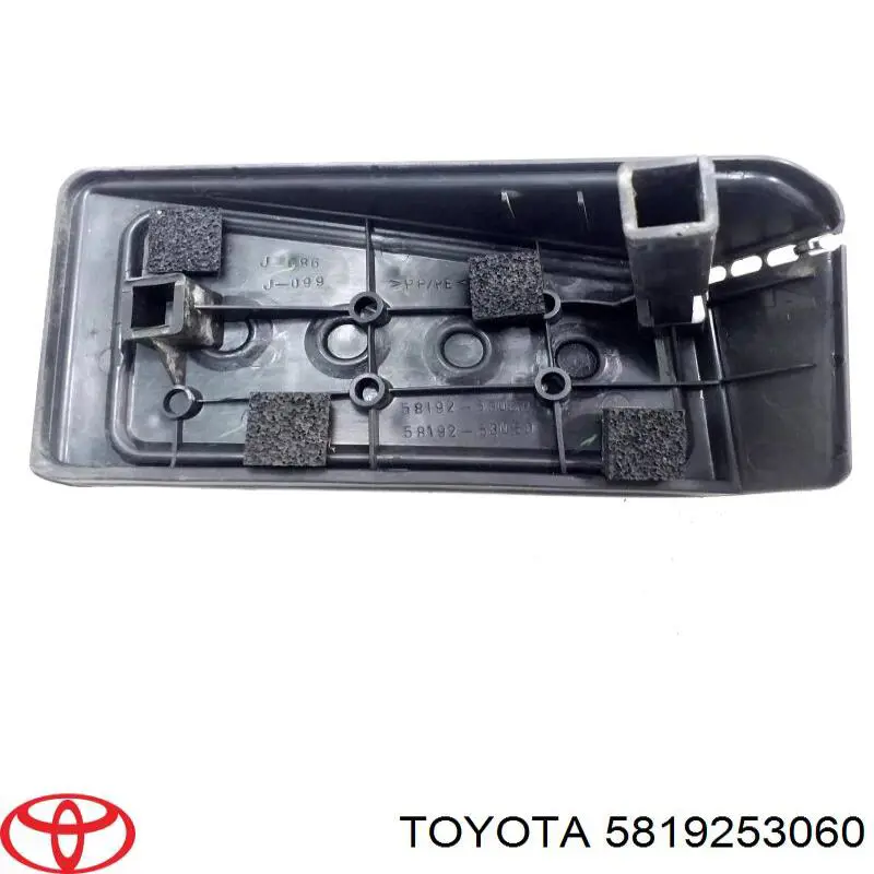 5819253060 Toyota 