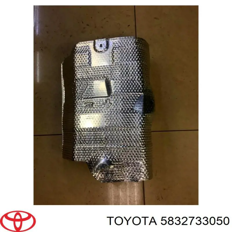 5832733050 Toyota Захист (тепловий екран) вихлопної системи