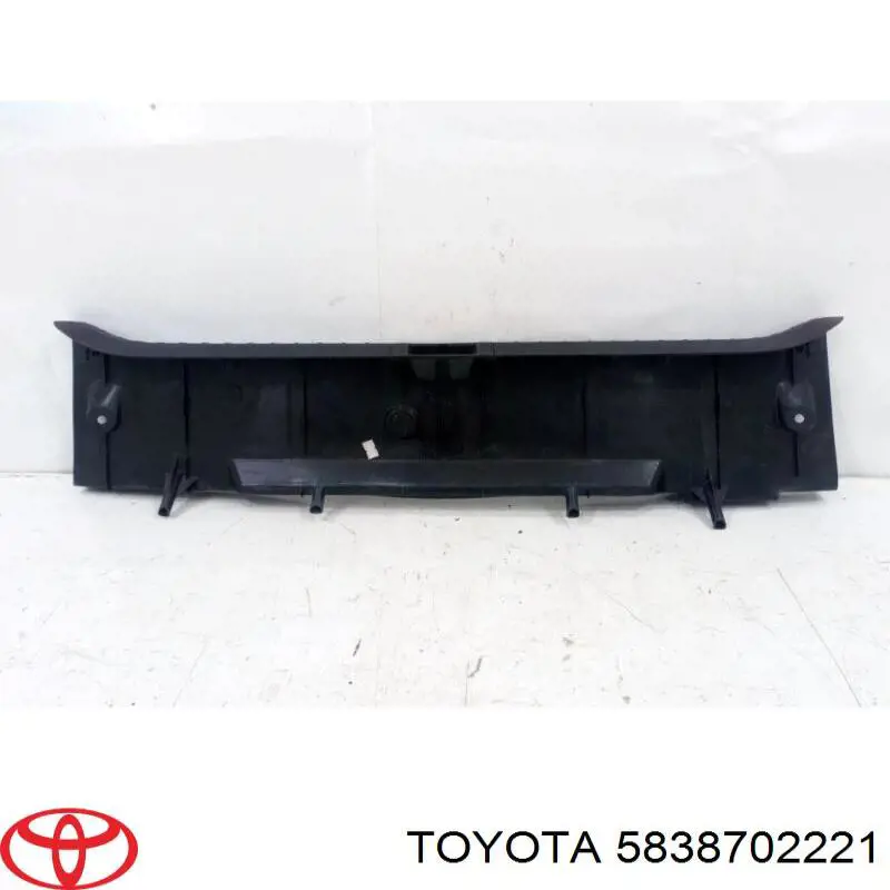 5838702221 Toyota 