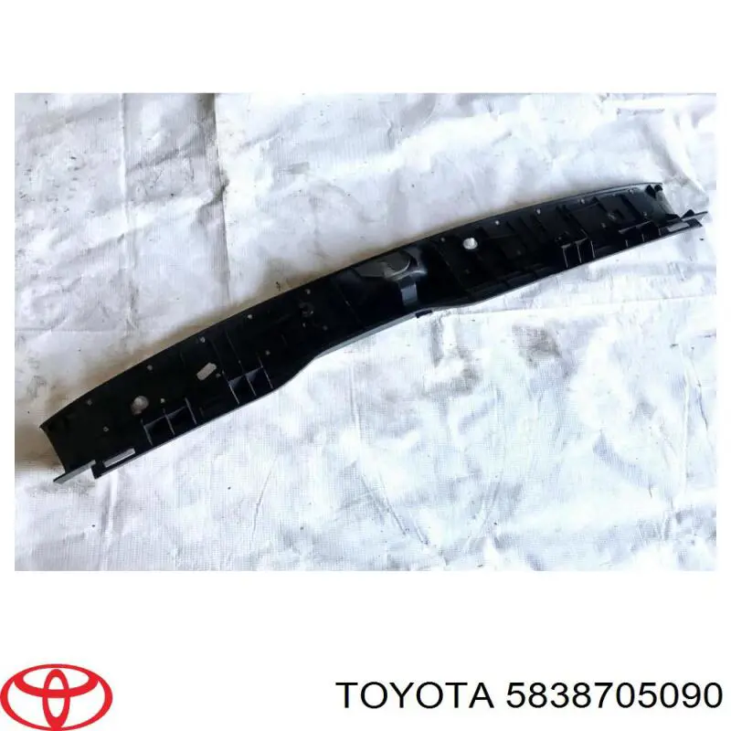 5838705090 Toyota 