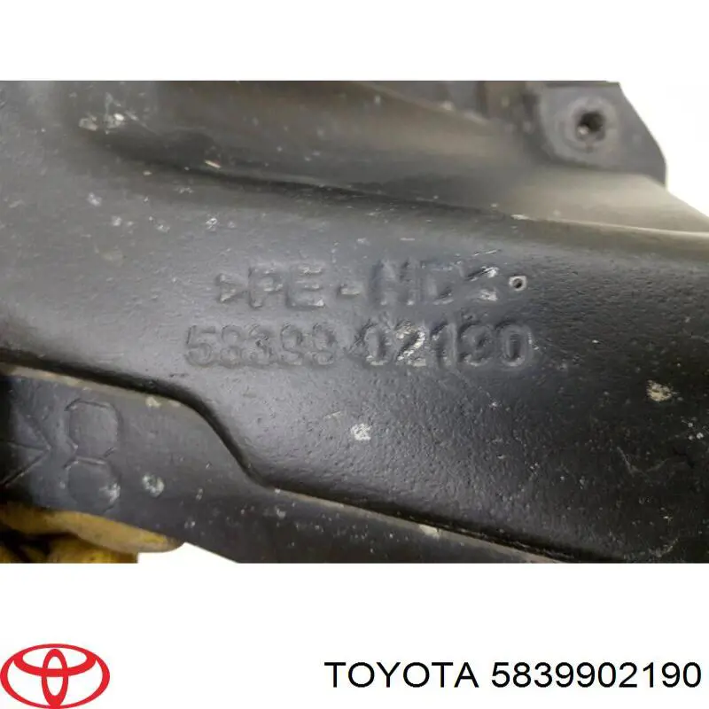 5839902190 Toyota 