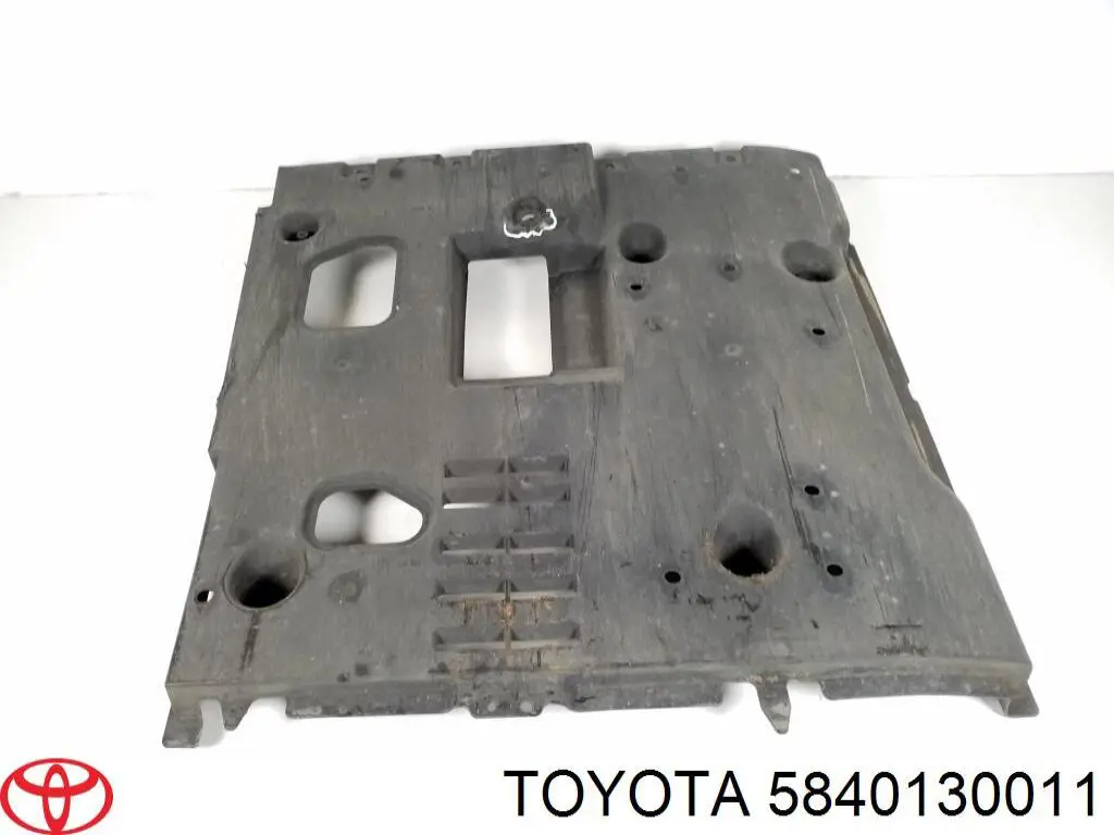 5840130011 Toyota 
