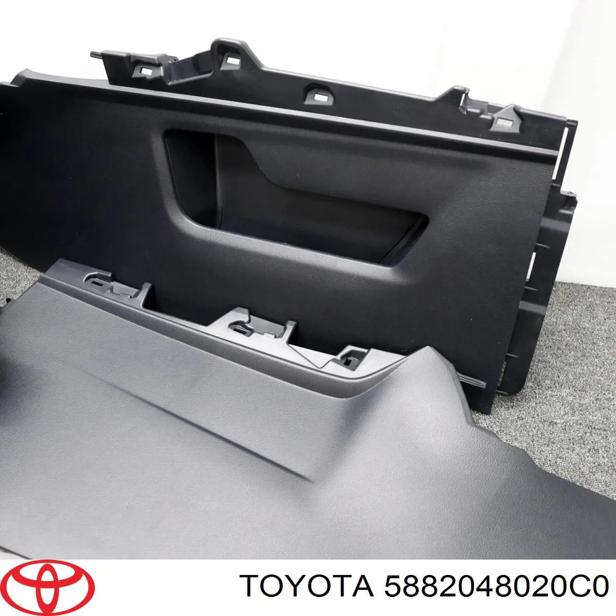 5882048020C0 Toyota Панель борода