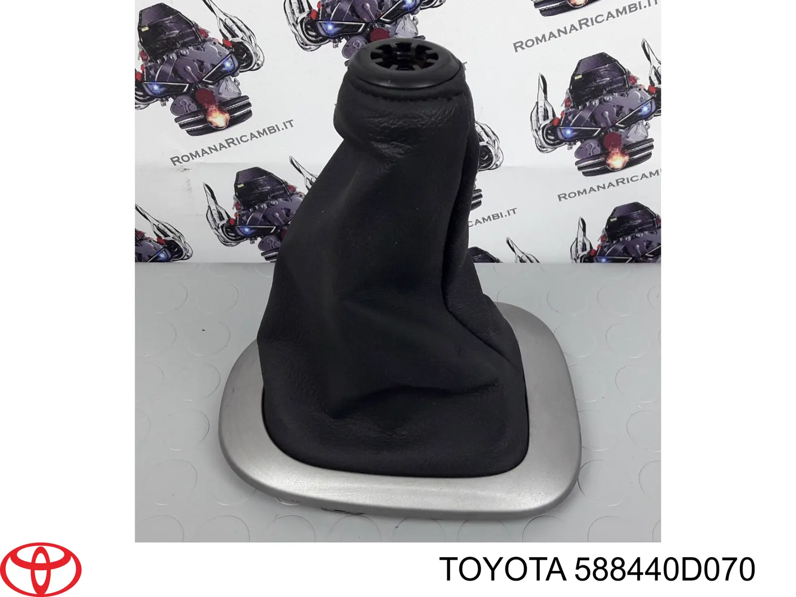 588440D070 Toyota 