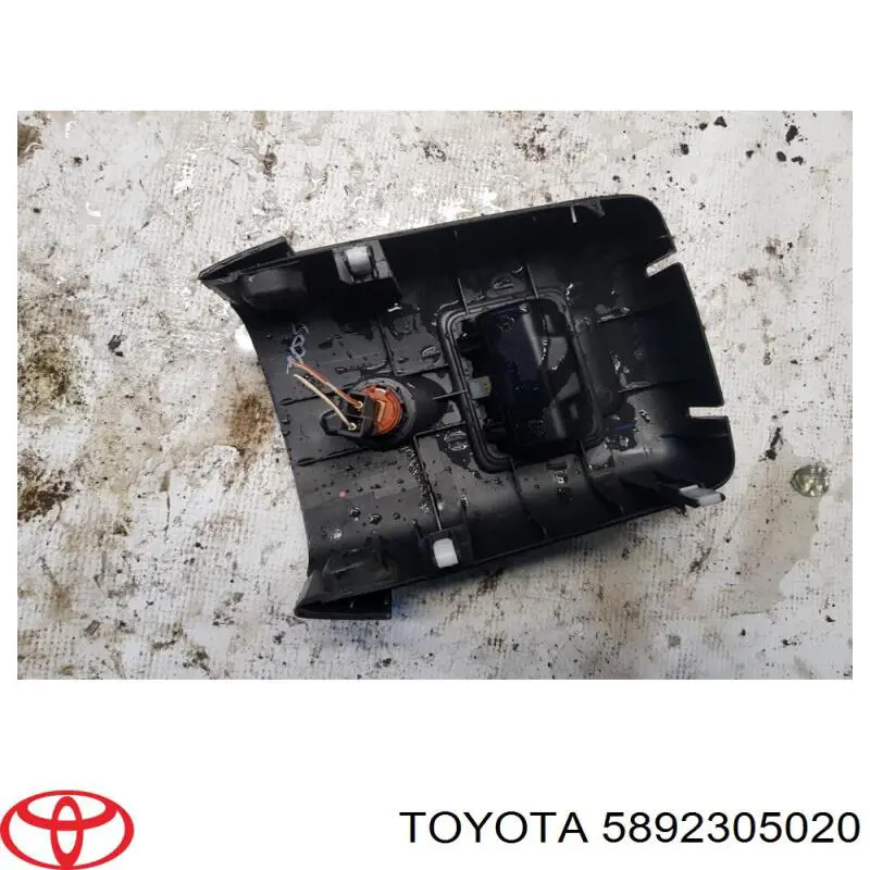 5892305020 Toyota 