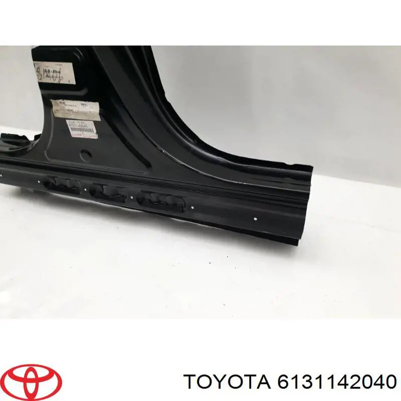 6131142040 Toyota Стійка центральна, права