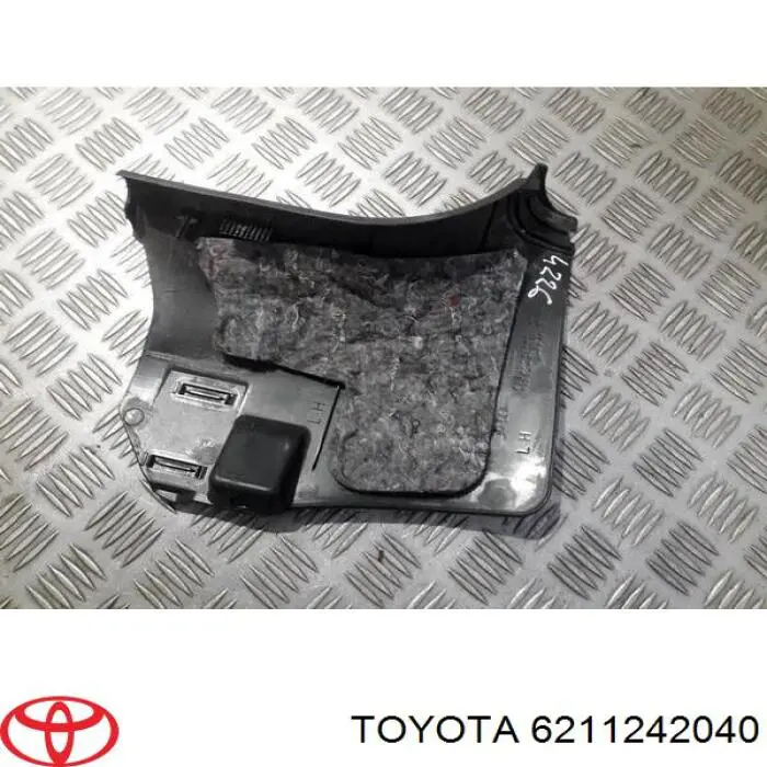 6211242040 Toyota 
