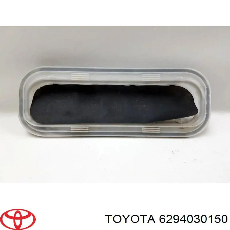 Решітка задня вентиляції салону, права на Toyota Mirai (D20)
