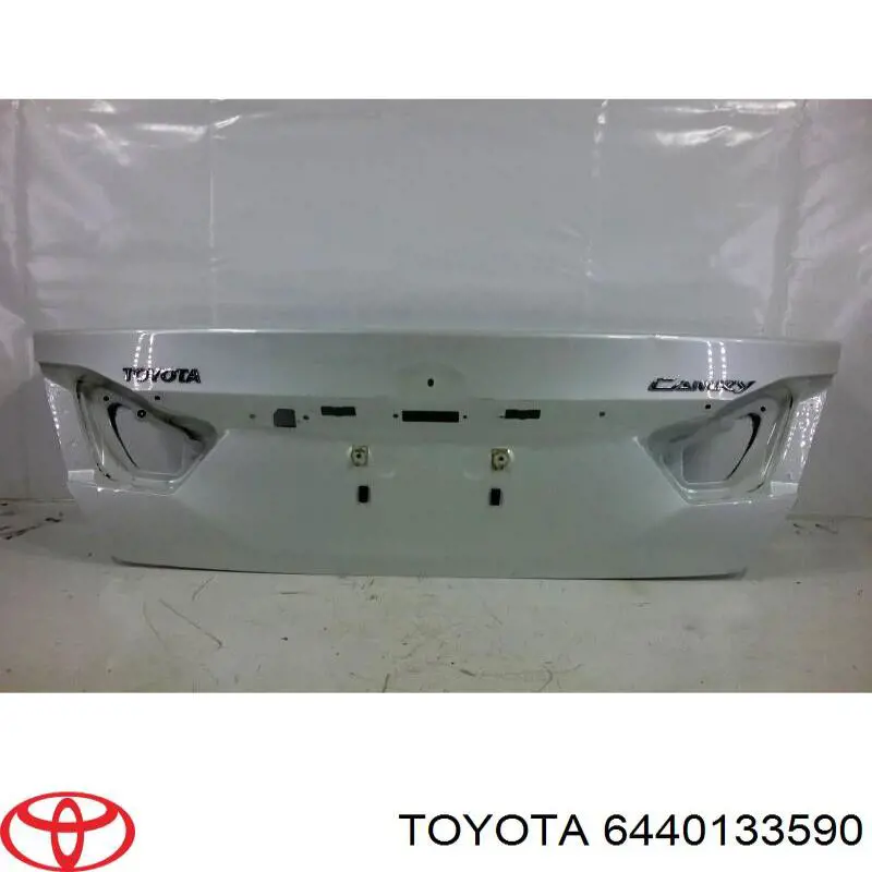 Купити 6440133590 Toyota Кришка багажника