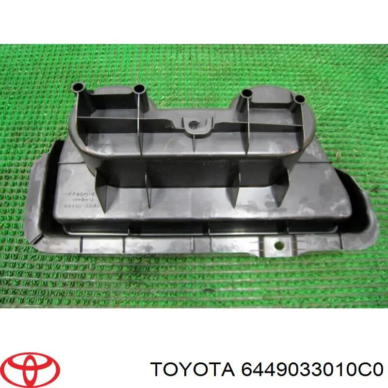 Купити 6449033010C0 Toyota 