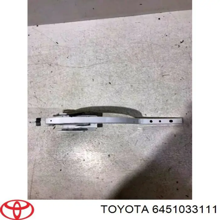 Купити 6451033111 Toyota Петля багажника