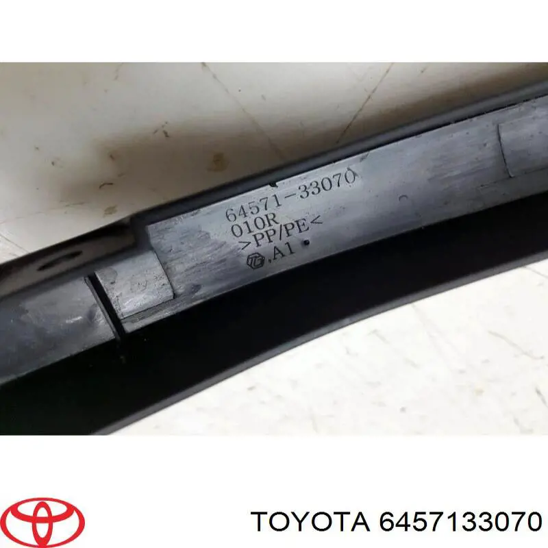  Toyota 6457133070 ціна, від 12.67 USD